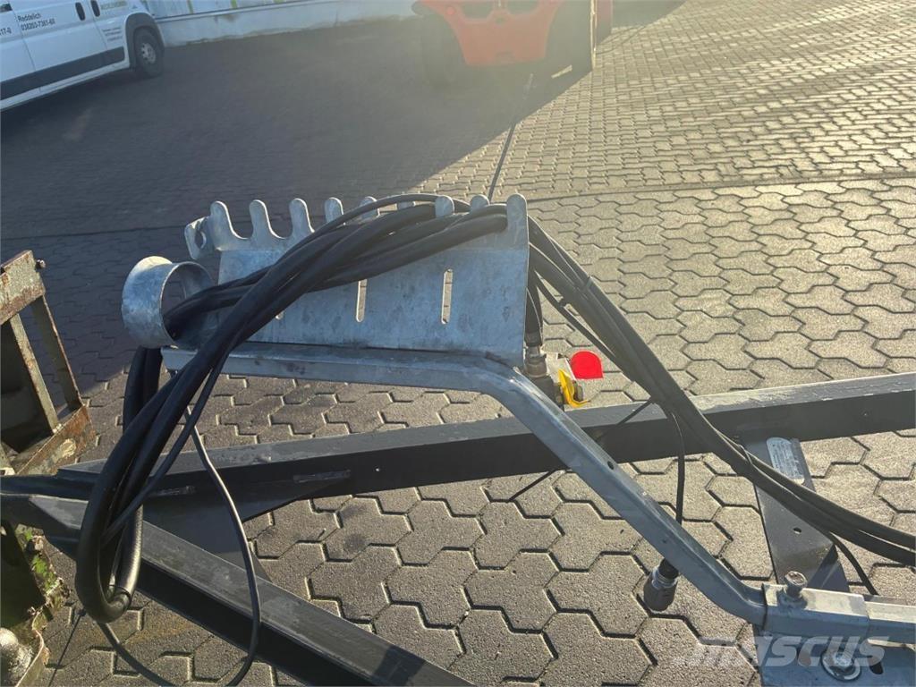 Fliegl DPW 180 B Balenwagens