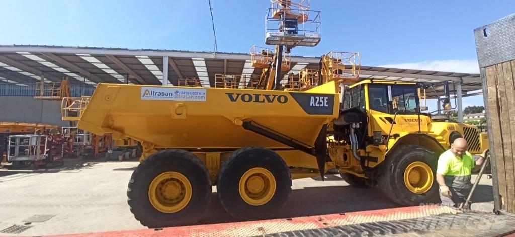 Volvo A 25 E Knik dumptrucks