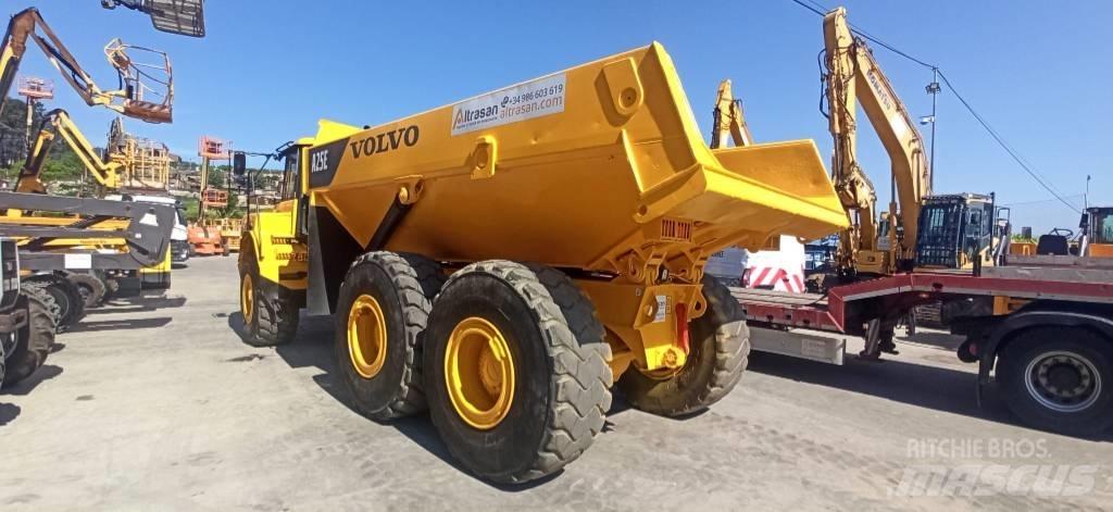 Volvo A 25 E Knik dumptrucks