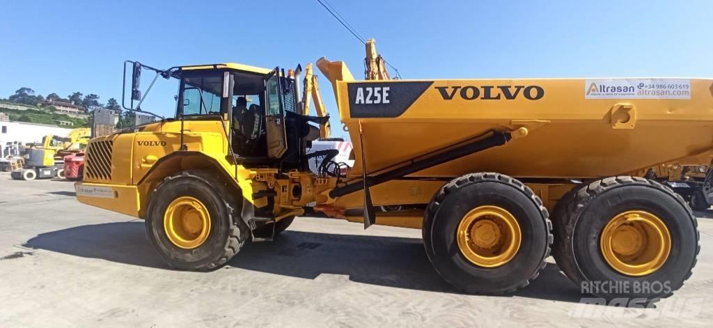 Volvo A 25 E Knik dumptrucks