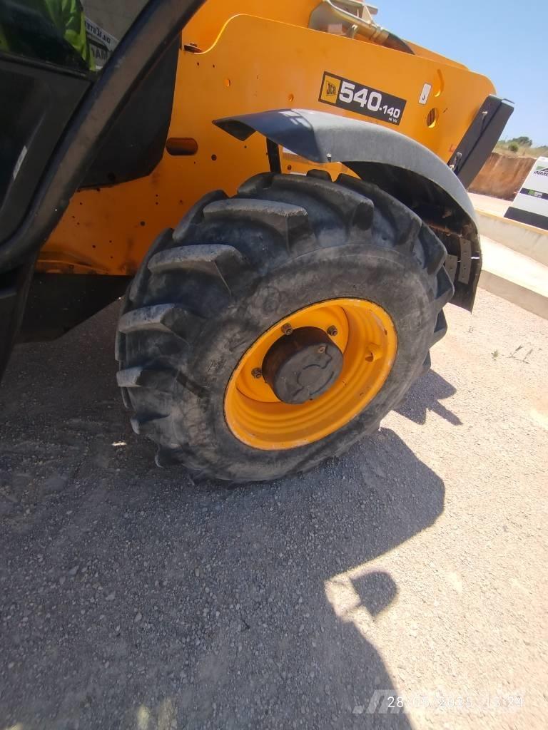 JCB 540-140 Verreikers