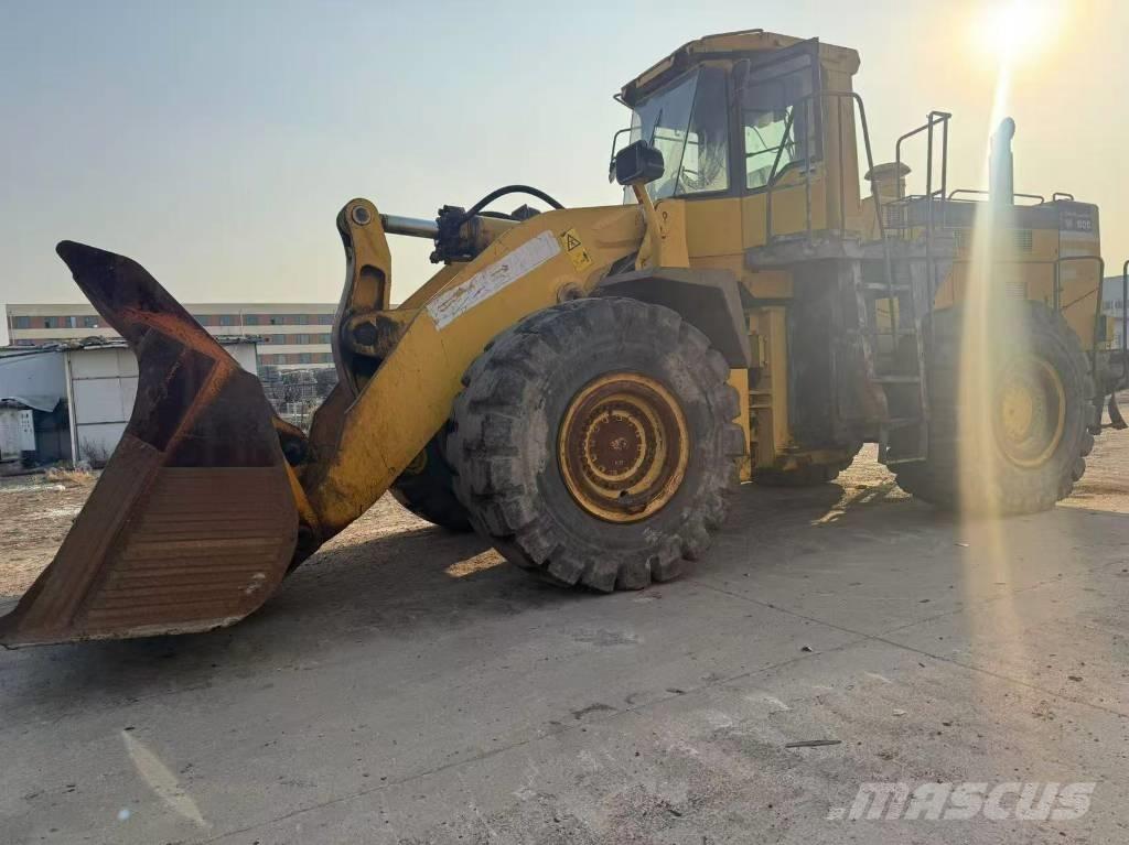 Komatsu WA 600-3 Wielladers