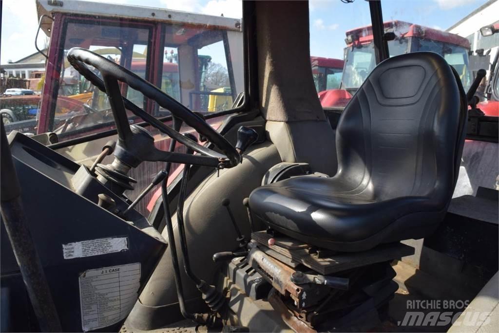 Case IH 844 XL Tractoren