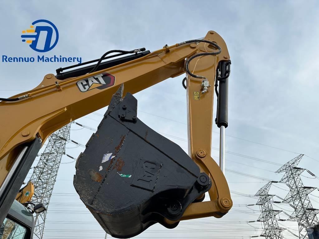 CAT 306E with rubber Minigraafmachines < 7t
