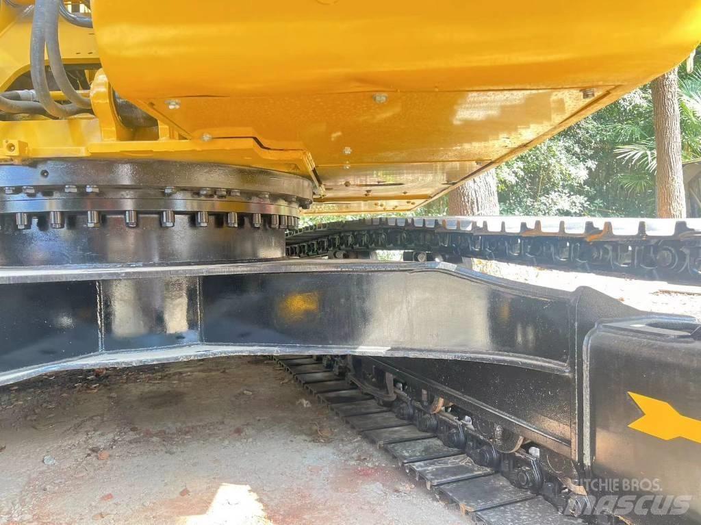 CAT 320 D L Rupsgraafmachines