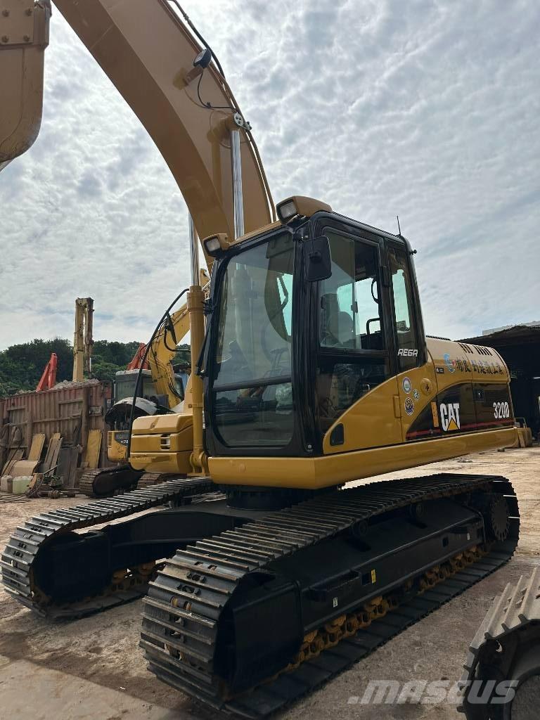 CAT CAT320D Midigraafmachines 7t - 12t