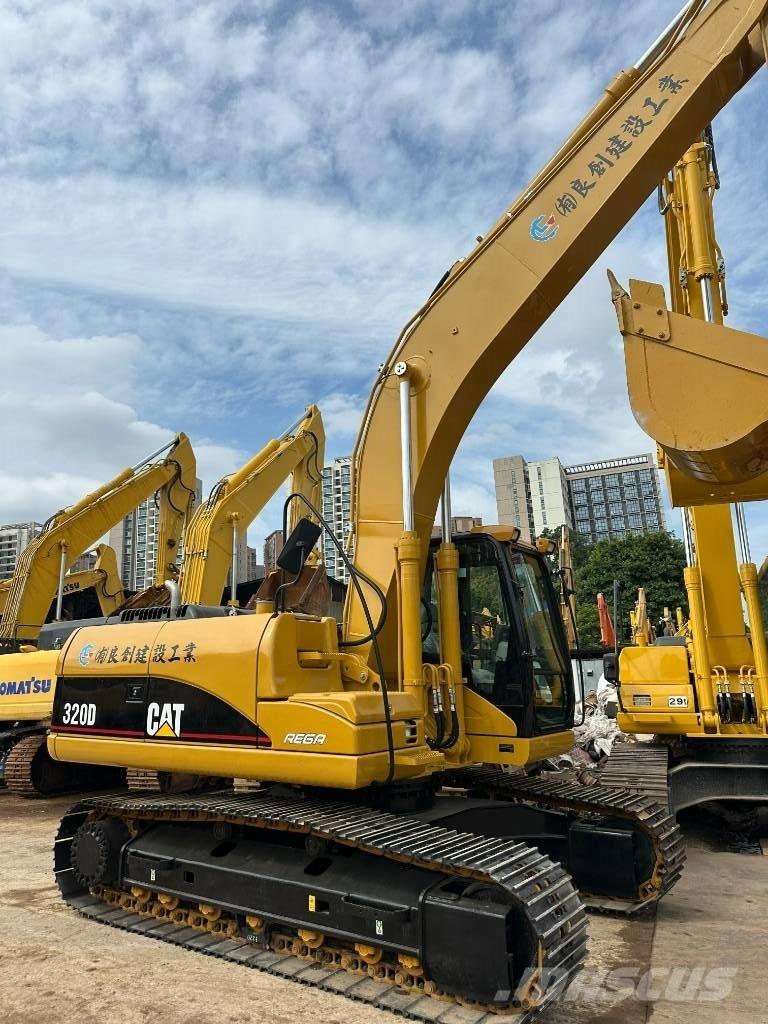 CAT CAT320D Midigraafmachines 7t - 12t