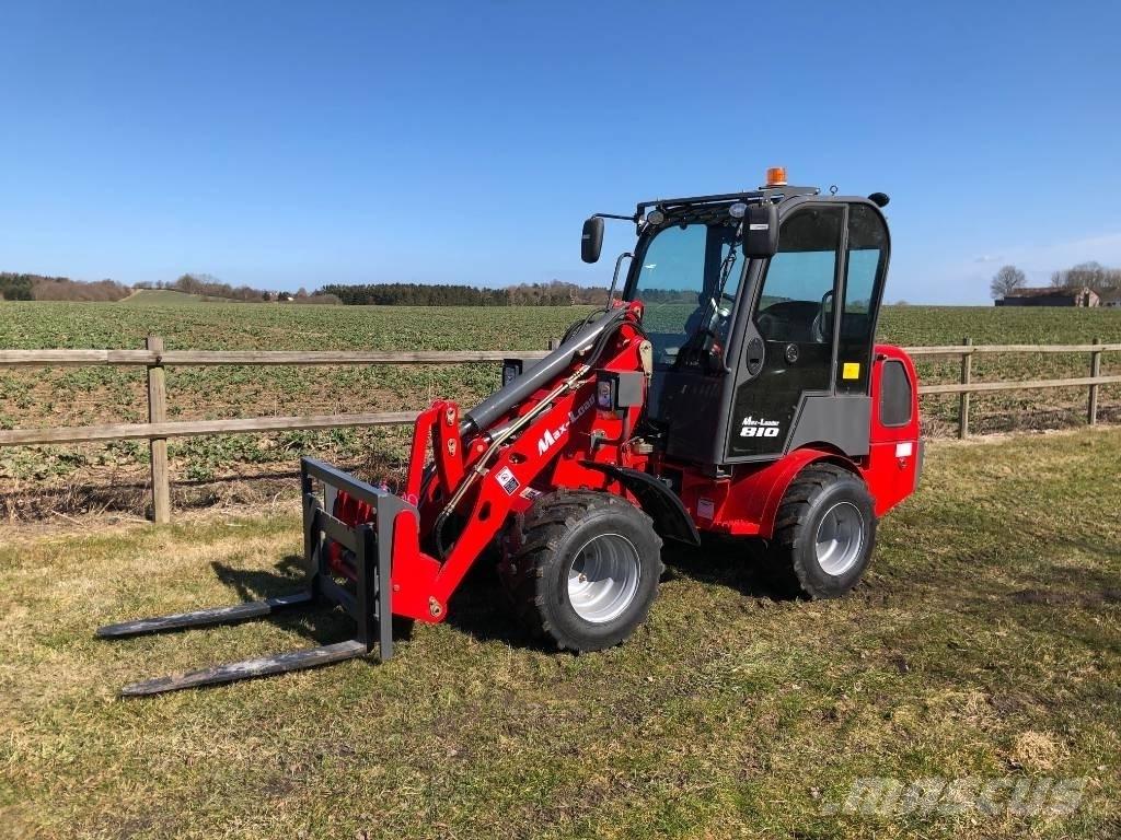  Max Loader  810 Miniladers