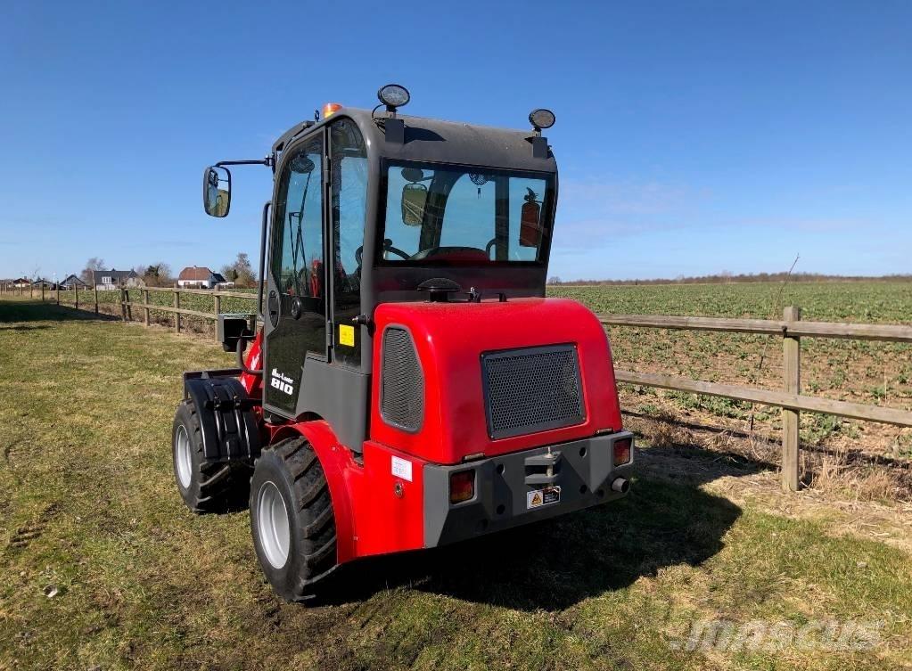  Max Loader  810 Miniladers