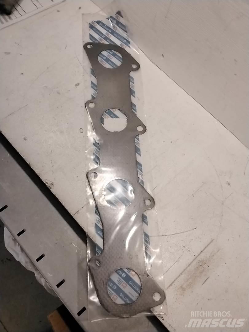 Ford 83999221 NH Motoren