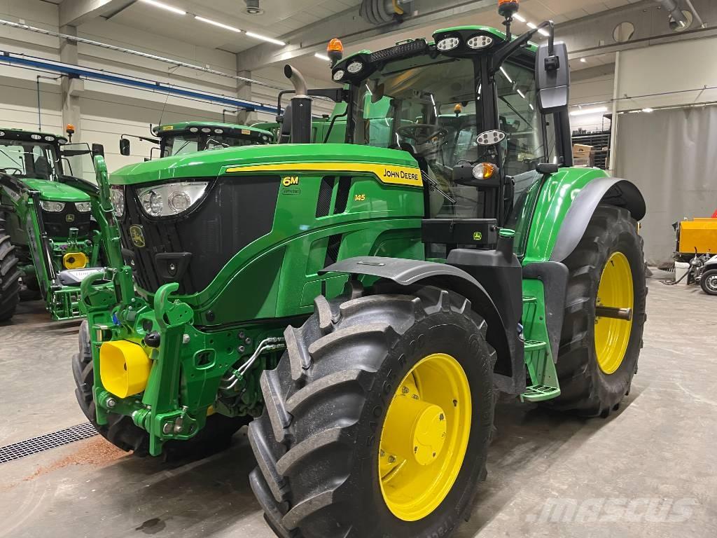 John Deere 6M145 Tractoren