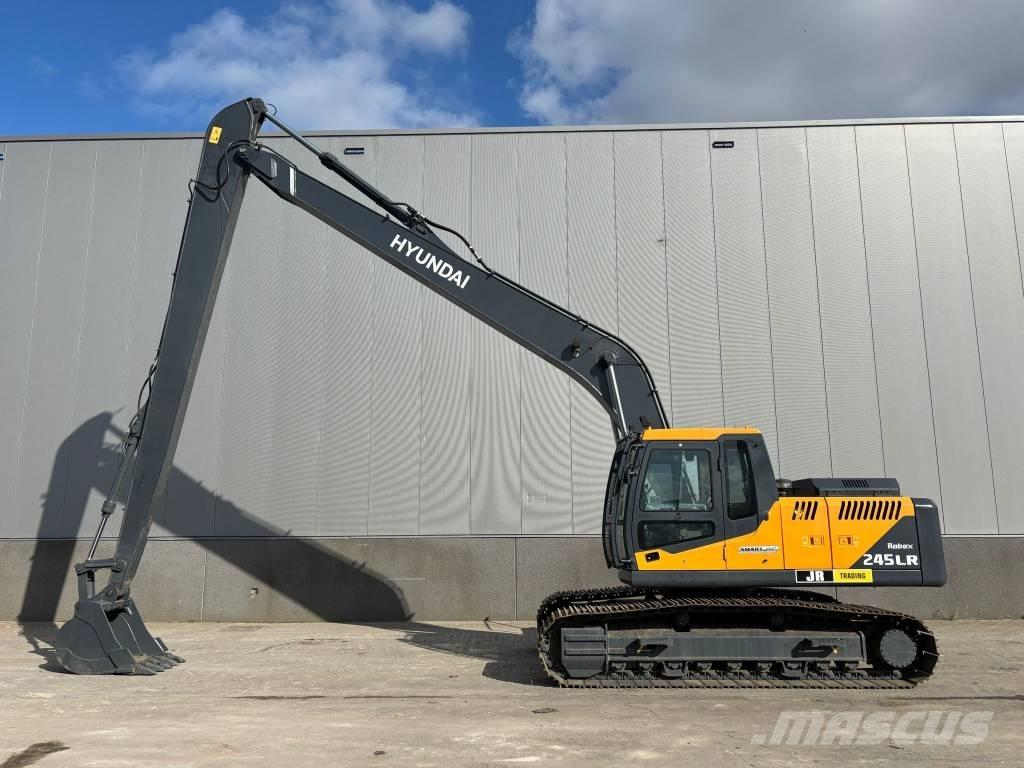 Hyundai R 245 LR Long Reach Graafmachines