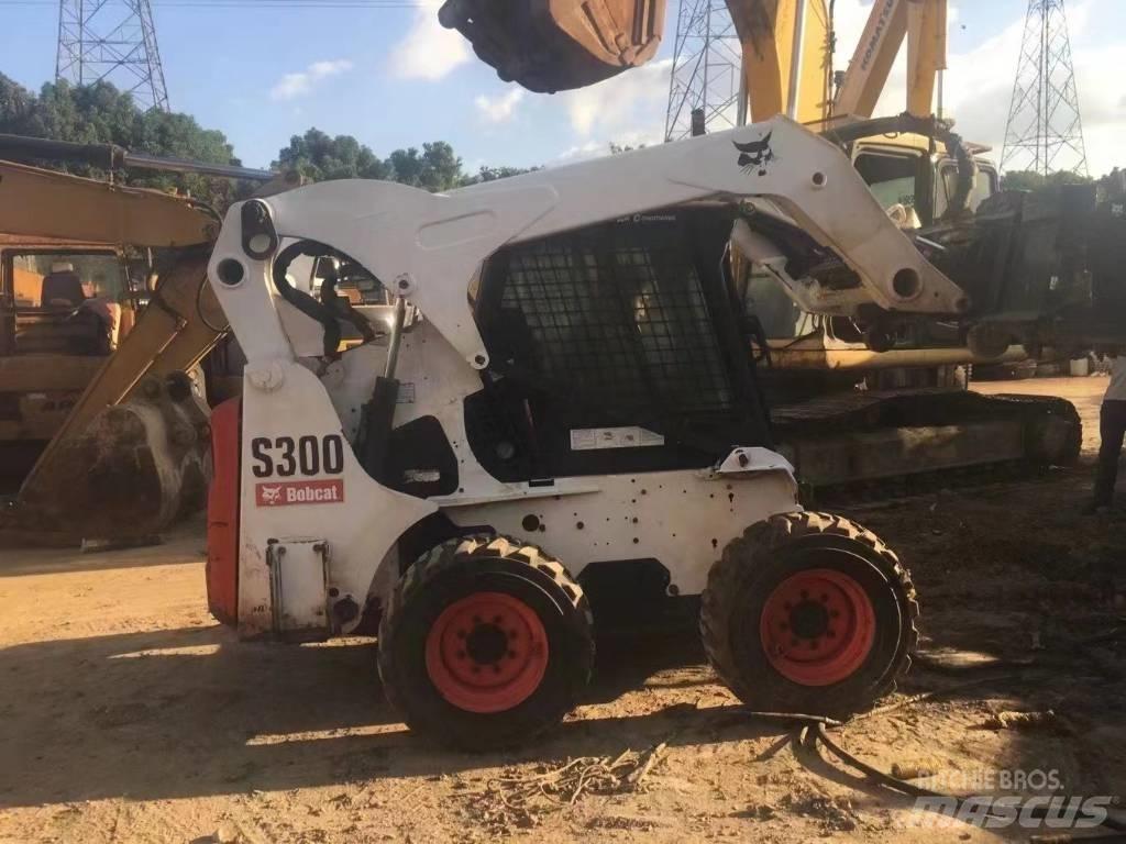 Bobcat S 300 Schrankladers