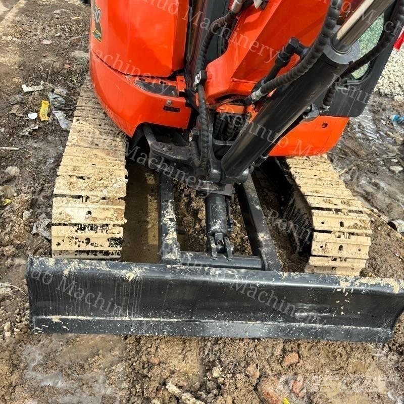 Kubota U 30 Minigraafmachines < 7t