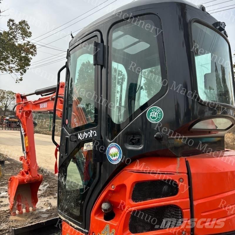 Kubota U 30 Minigraafmachines < 7t