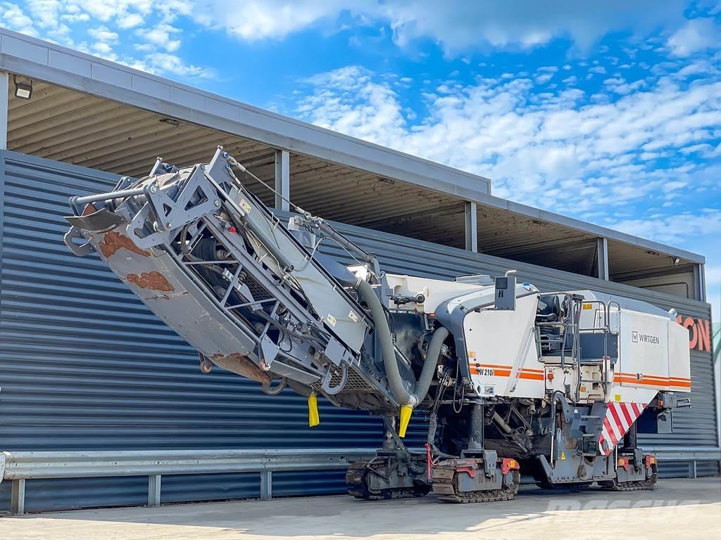 Wirtgen W 210 I Asfaltfrezen