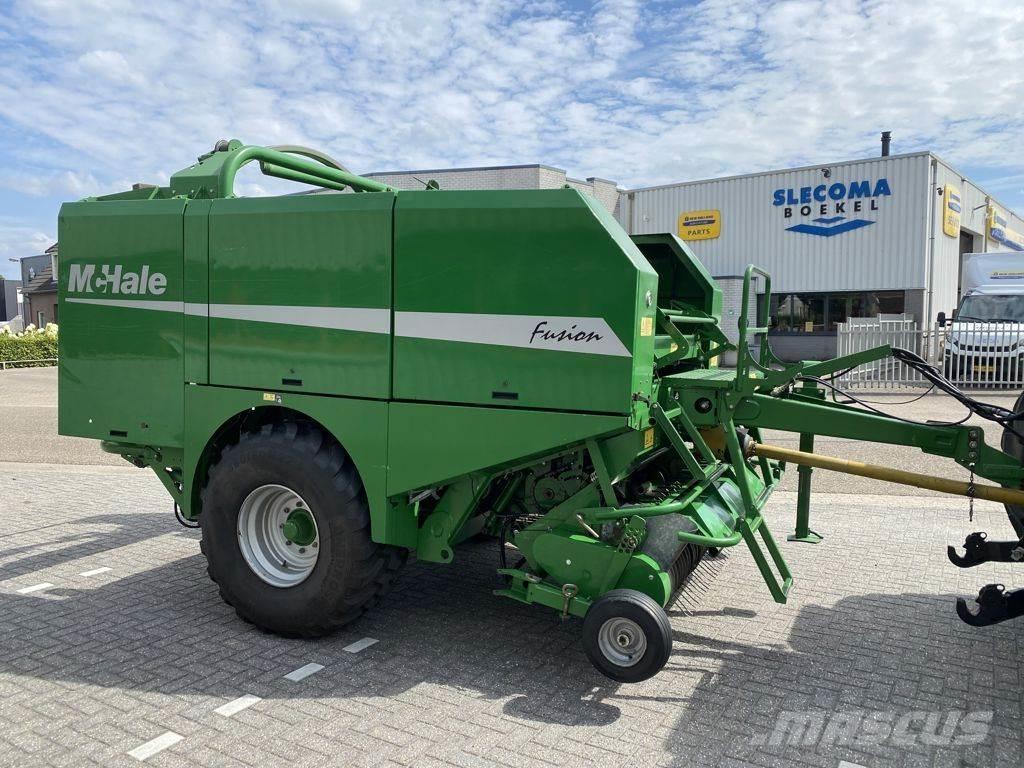McHale FUSION Getrokken veldhakselaar
