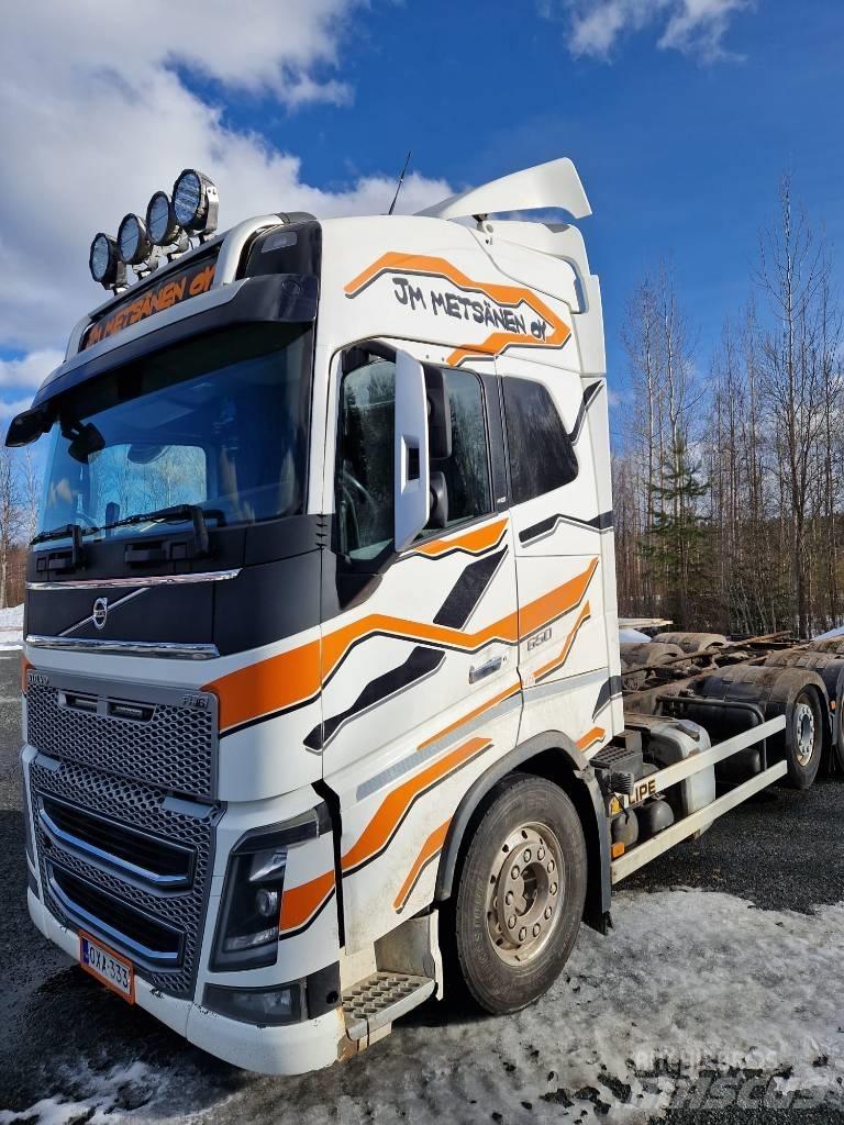 Volvo FH 16 Chassis met cabine