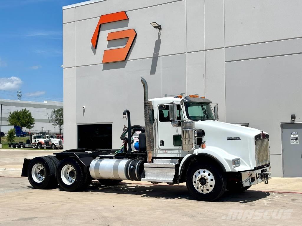 Kenworth T 800 Trekkers