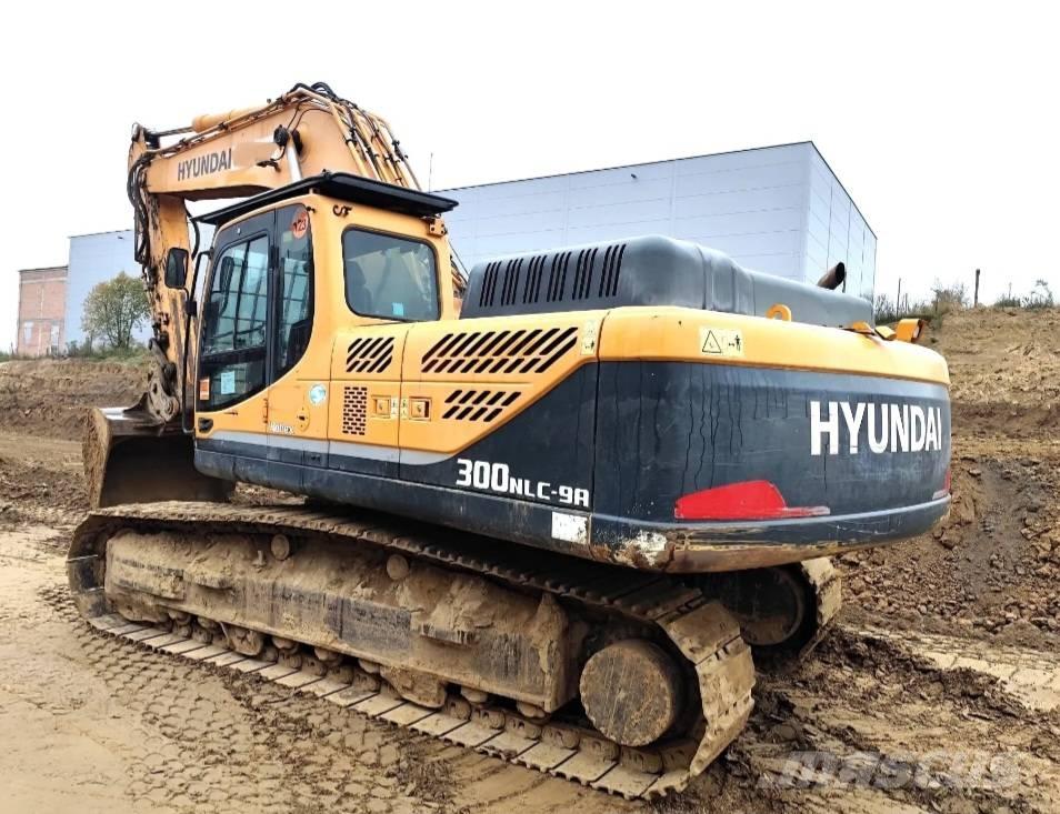 Hyundai NLC 300 Rupsgraafmachines