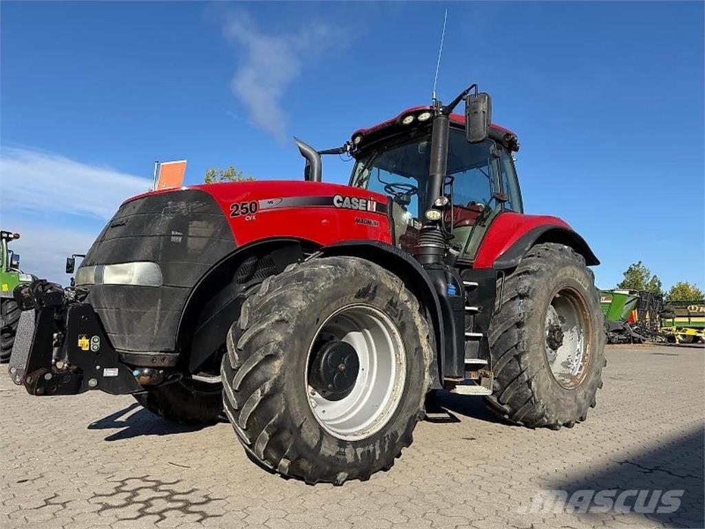 Case IH IH CVX 310 Tractoren