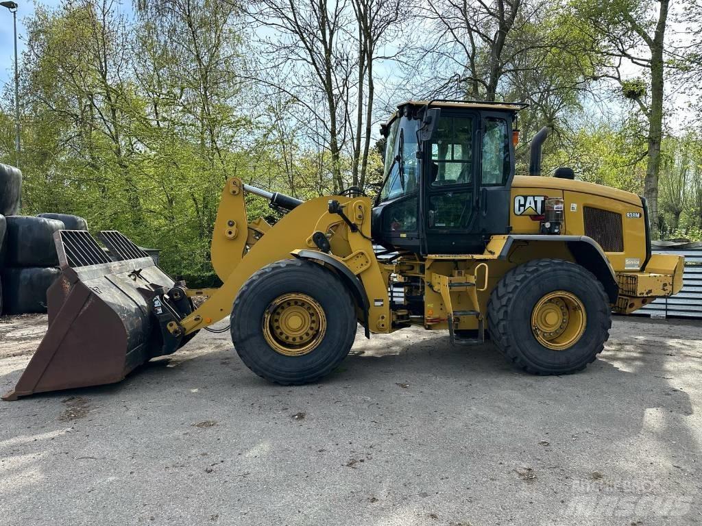 CAT 938M Wielladers