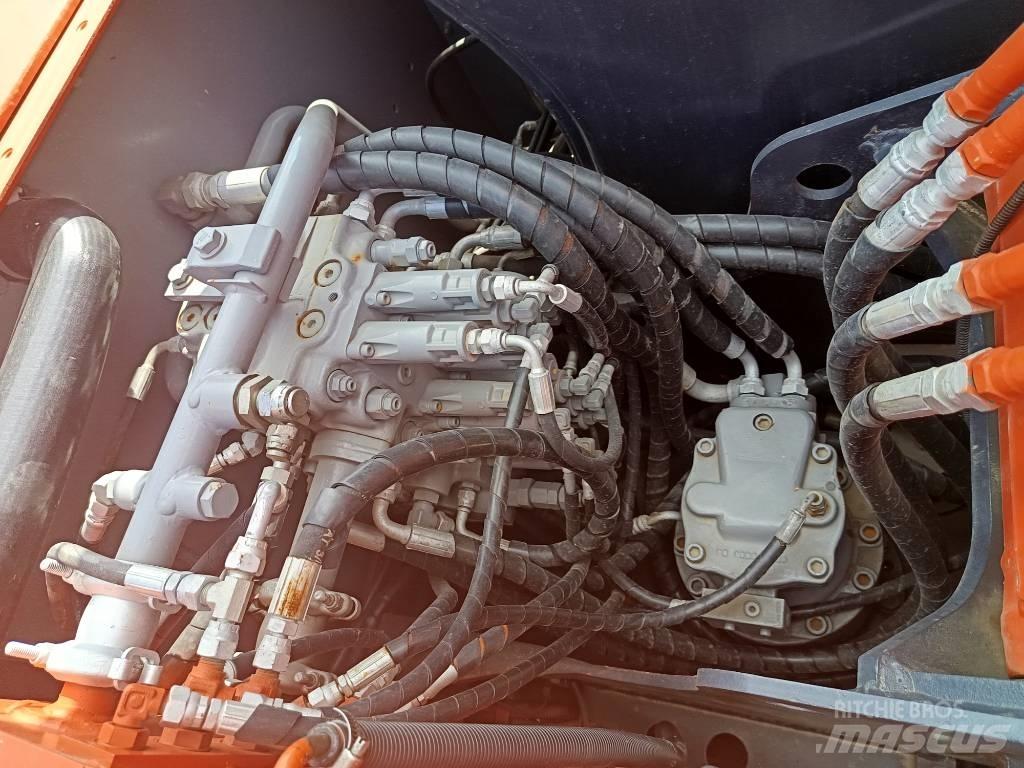Hitachi ZX 70 Rupsgraafmachines