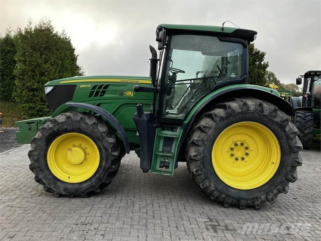 John Deere 6150R Tractoren