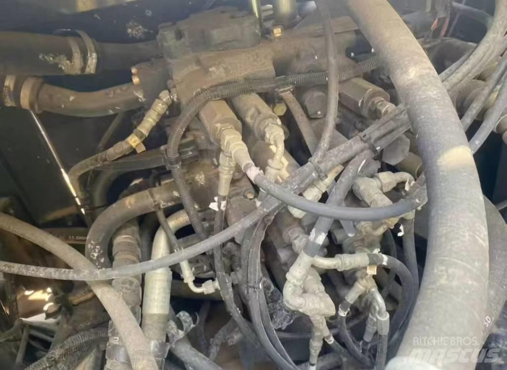 Sumitomo SH 240 LC Rupsgraafmachines