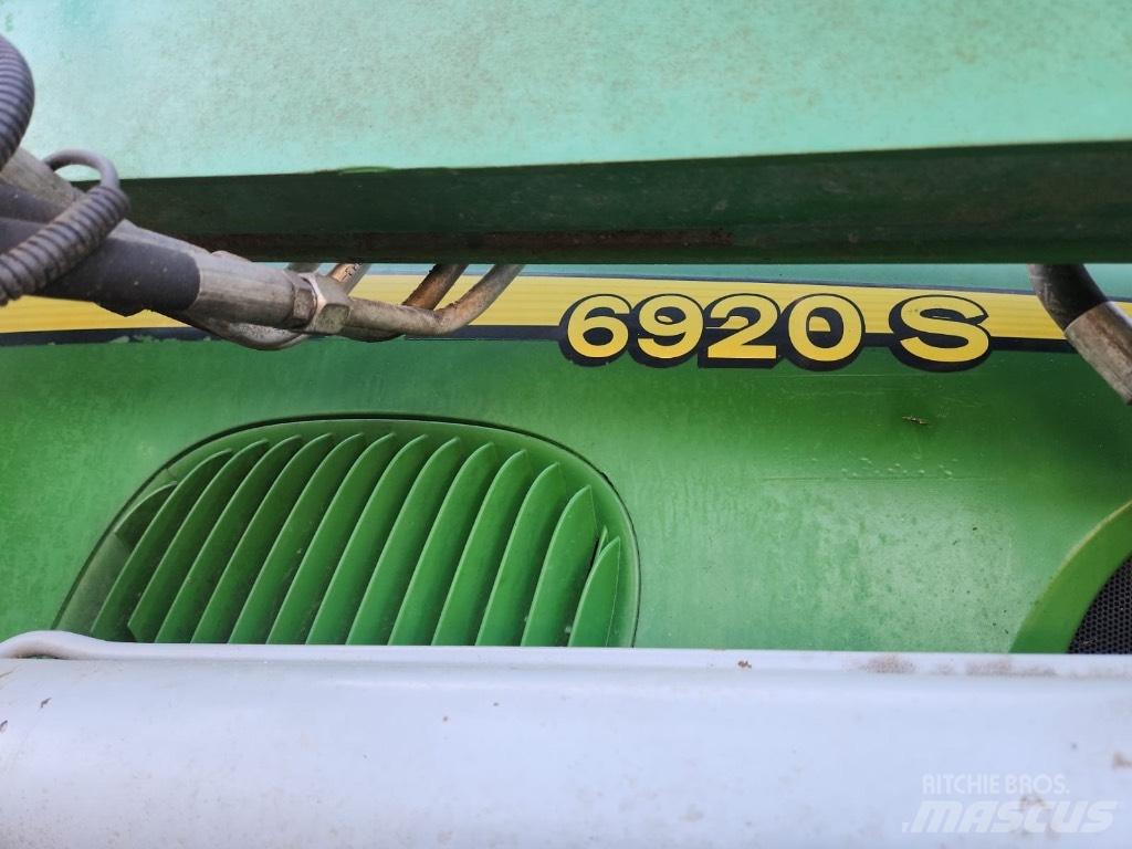 John Deere 6920 S Tractoren