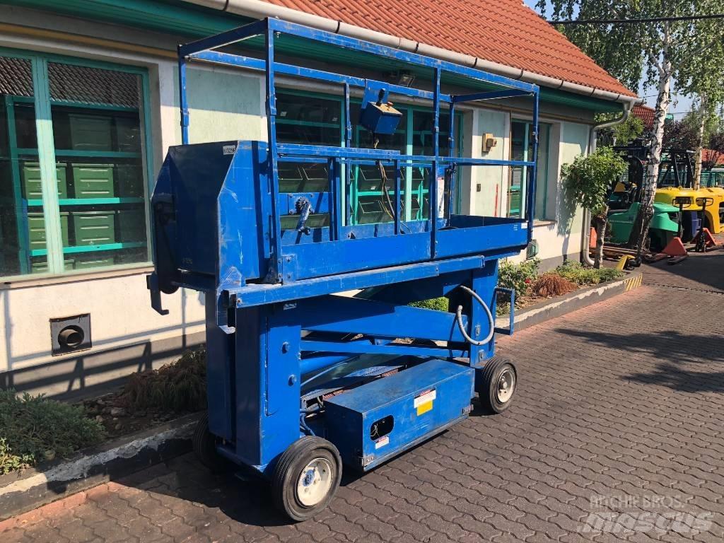 UpRight SL20   V-3296 Personenliften en invalideliften