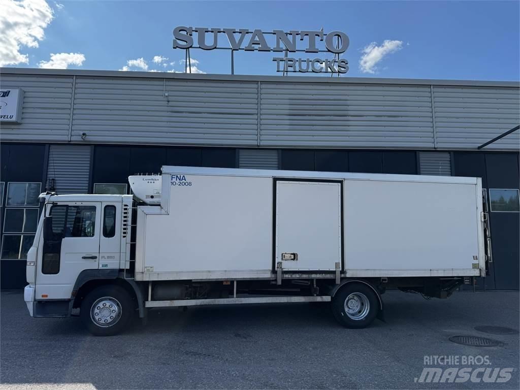 Volvo FL220 Bakwagens met gesloten opbouw