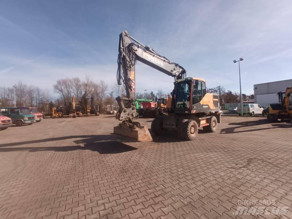 Volvo EW 180 E Wielgraafmachines