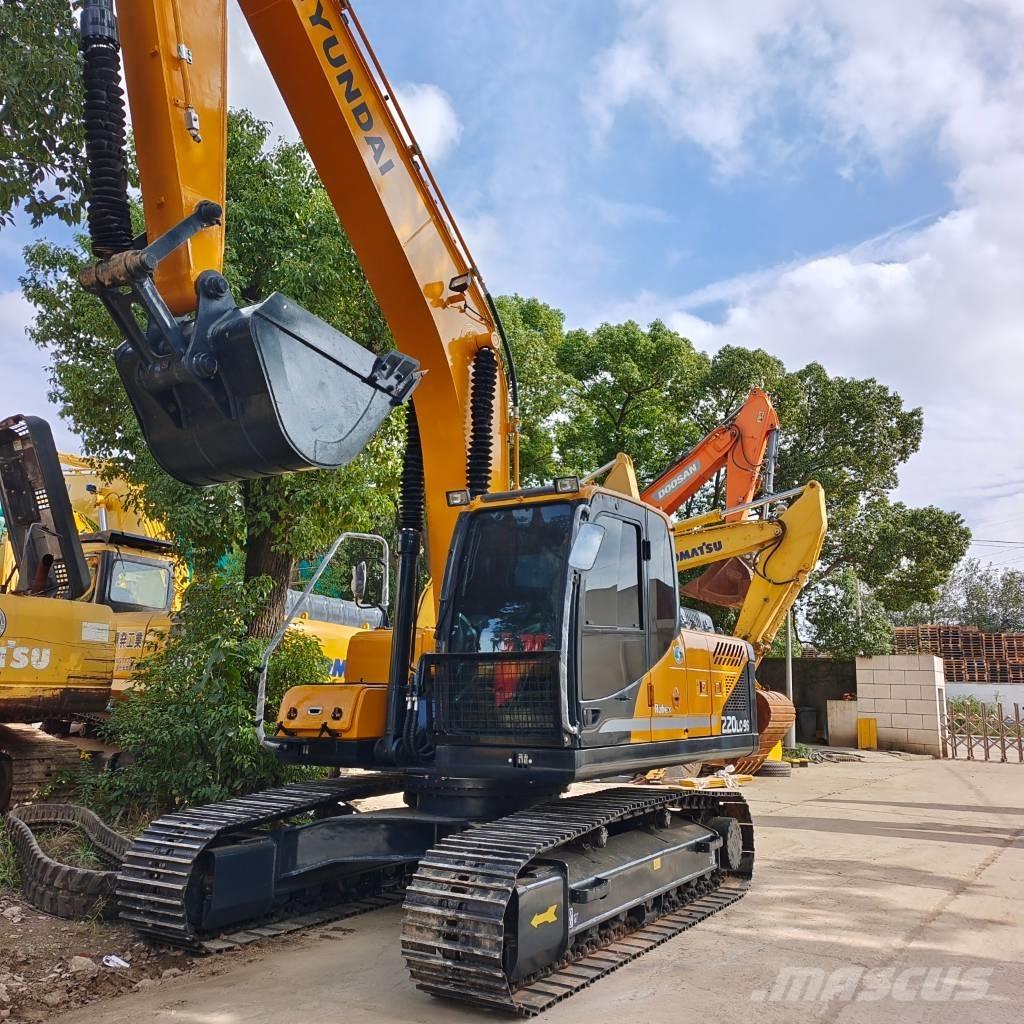 Hyundai 220LC-9S Rupsgraafmachines