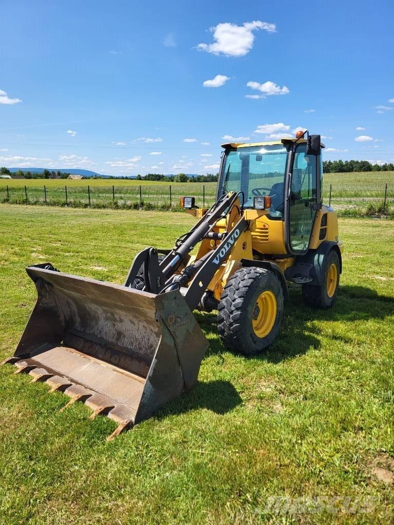 Volvo L 25 F Wielladers