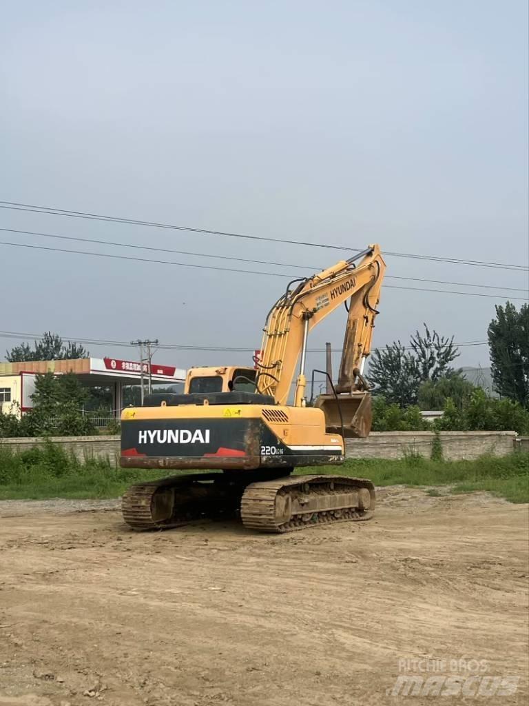 Hyundai R220-9S Rupsgraafmachines
