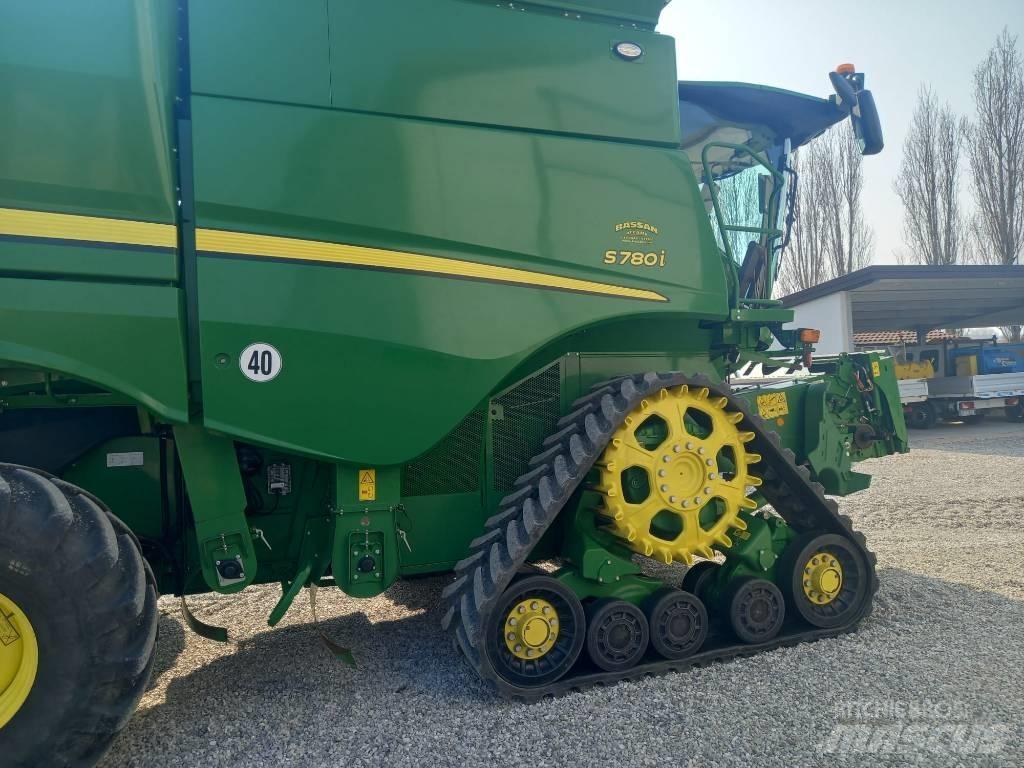 John Deere S 780i Maaidorsmachines