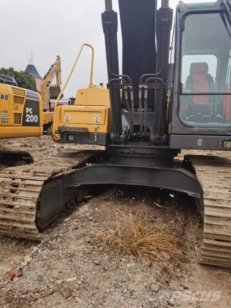 Volvo EC 210 DL Rupsgraafmachines