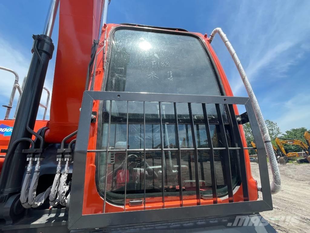 Doosan DX 300 Rupsgraafmachines