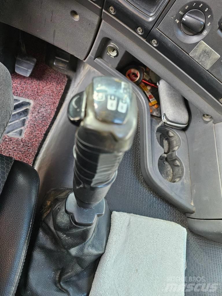 Scania G 420 Trekkers