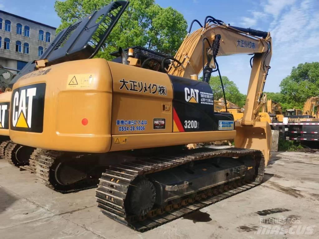 CAT 320d2 Rupsgraafmachines