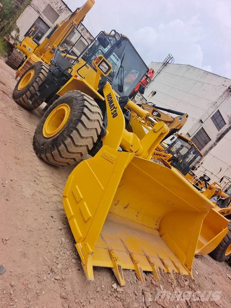 Komatsu WA 380 Wielgraafmachines