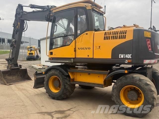 Volvo EW 140 C Wielgraafmachines