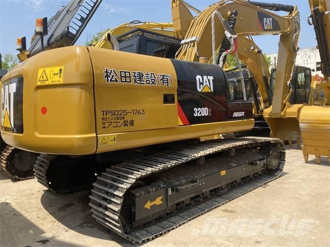 CAT 320 D2 Rupsgraafmachines