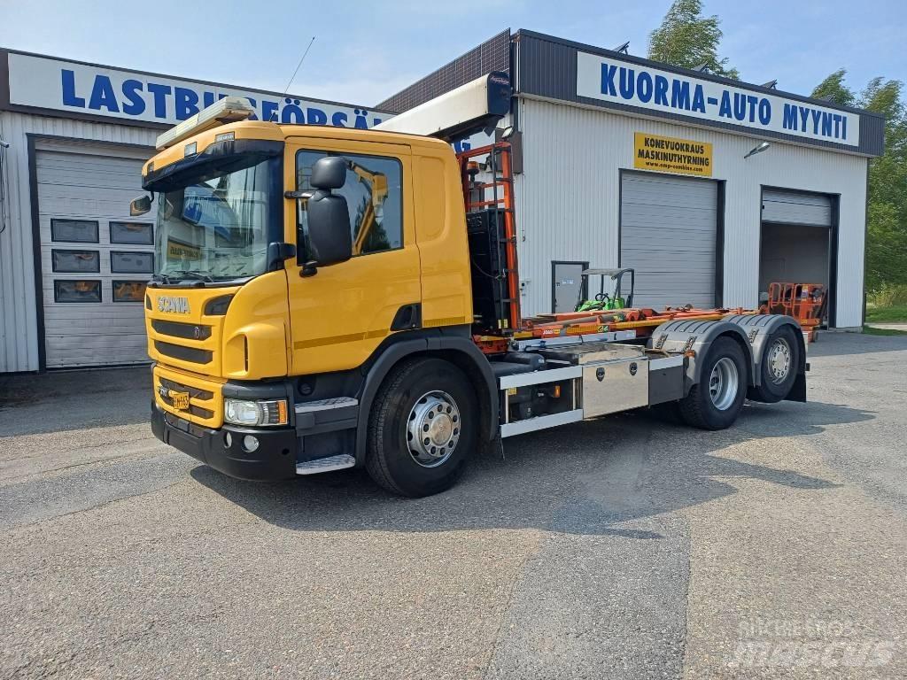Scania P 370 Vrachtwagen met containersysteem