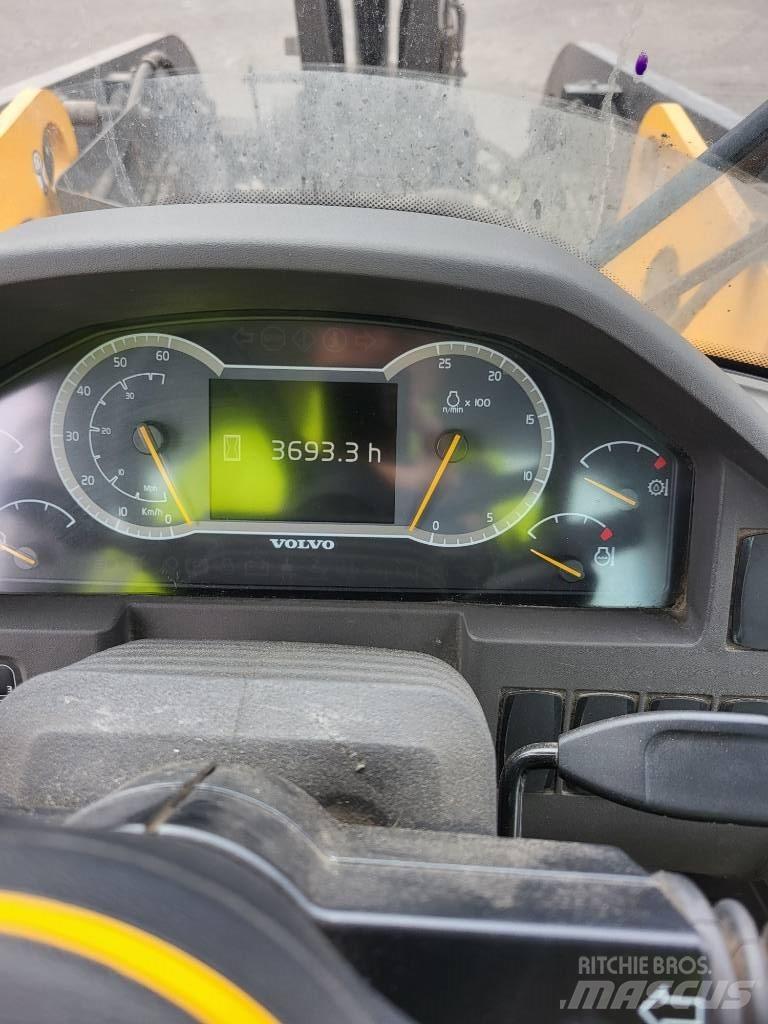 Volvo L 110 H Wielladers