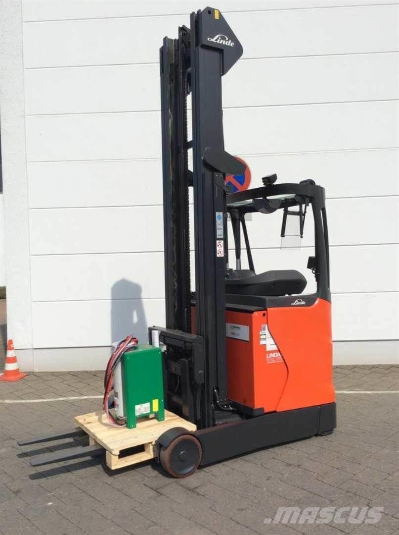 Linde R14 Reachtruck voor hoog niveau