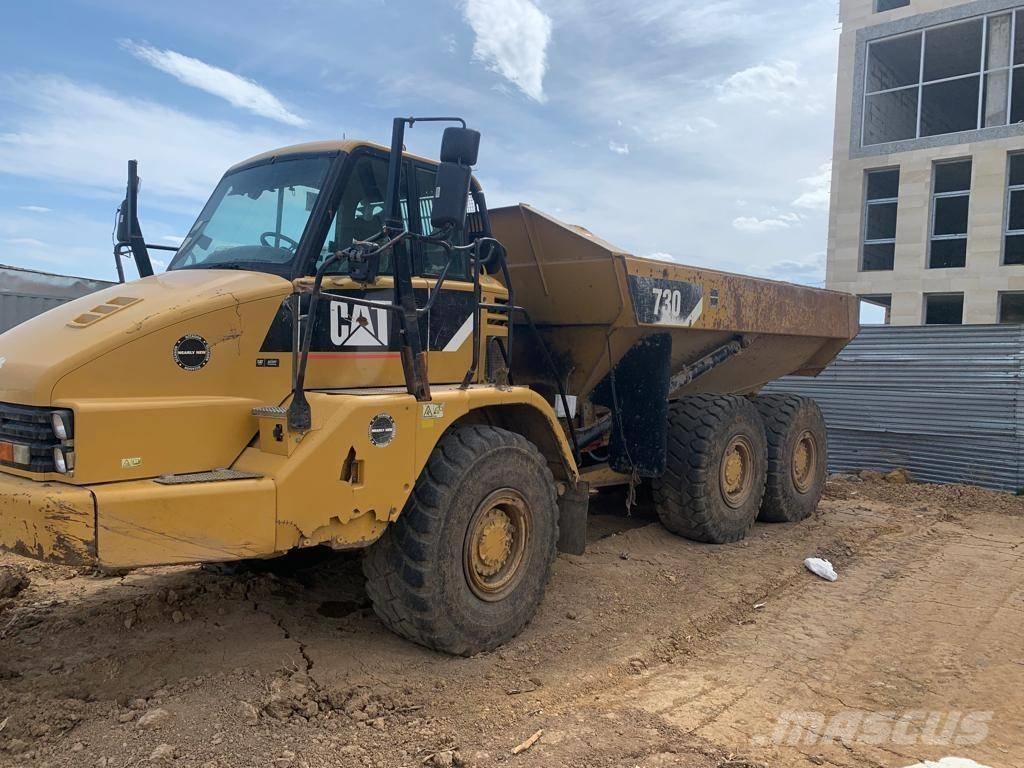 CAT 730 Knik dumptrucks