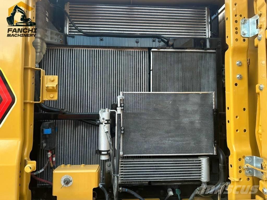 CAT 330 Rupsgraafmachines