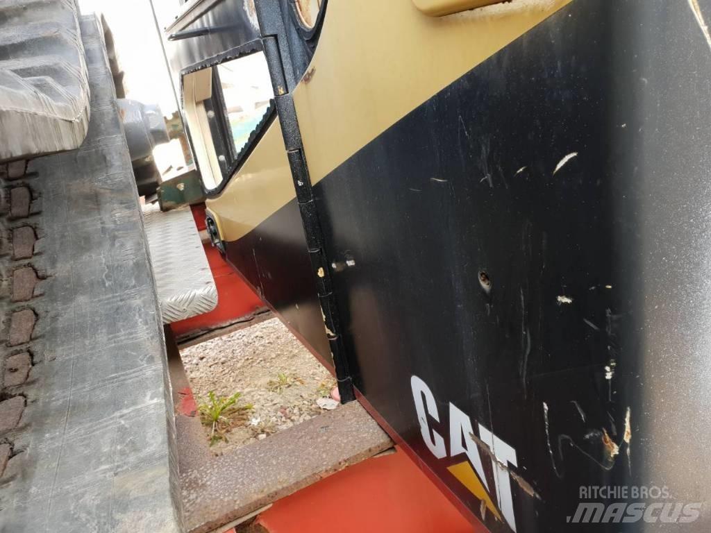 CAT 320B ali 320 Cabine en interieur